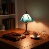 BLUERIS | CLASSIC PETAL SHADE LAMP