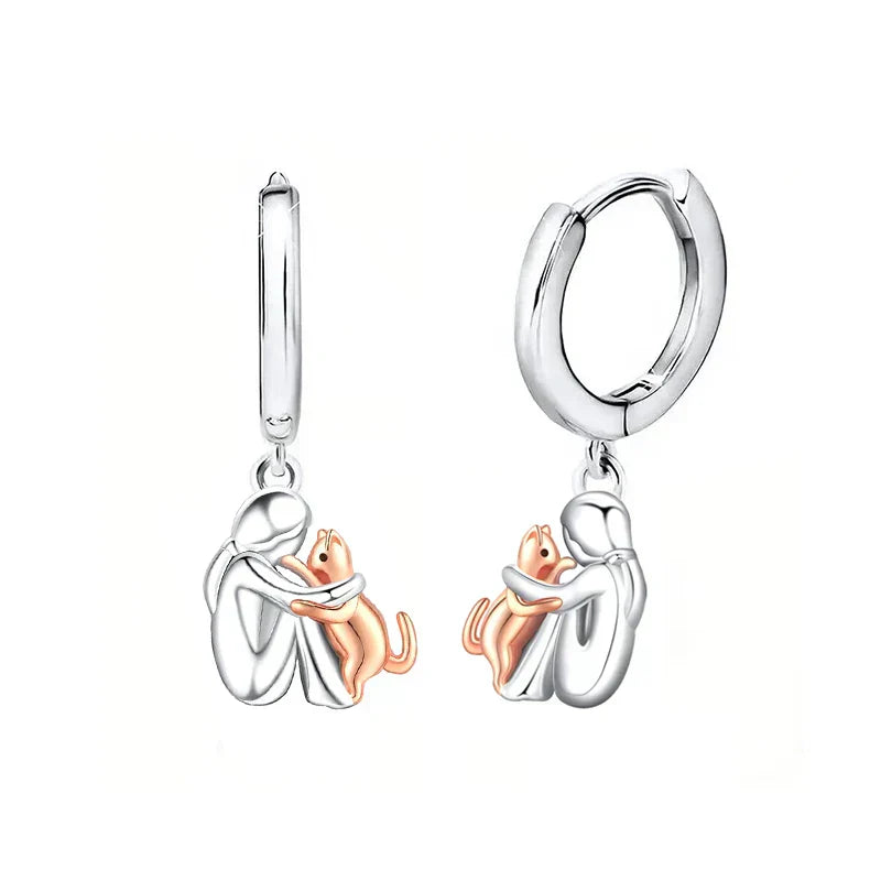 Marie | Cat Embrace Earrings (Round Lock)